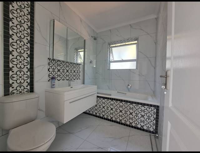 3 BEDROOM GATED ESTATE TO LET IN SUNNINGDALE